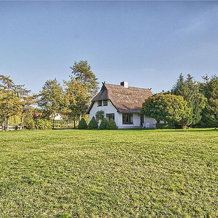 Reetdachhaus Mit Grossem Garten Und Kamin Marlow Esterno foto