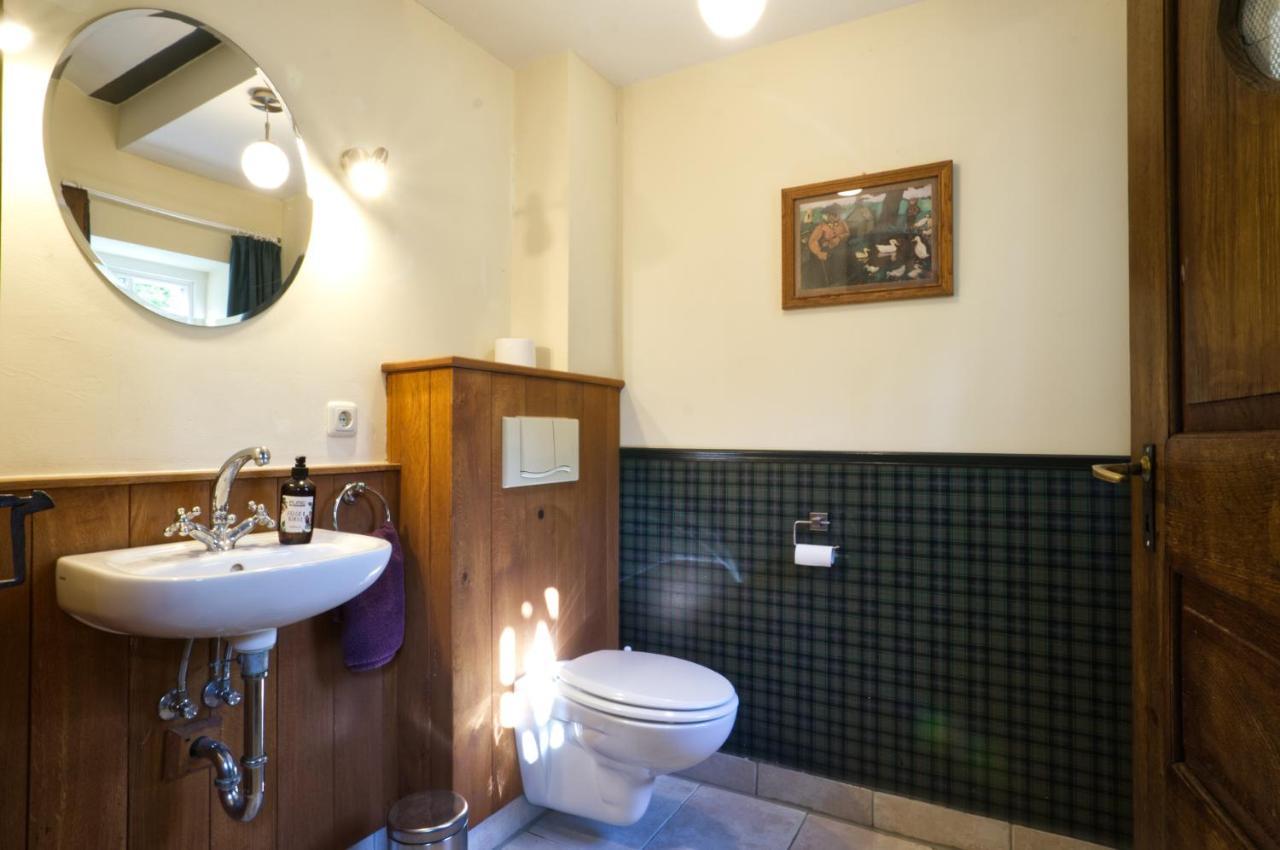 Reetdachhaus Mit Grossem Garten Und Kamin Marlow Esterno foto