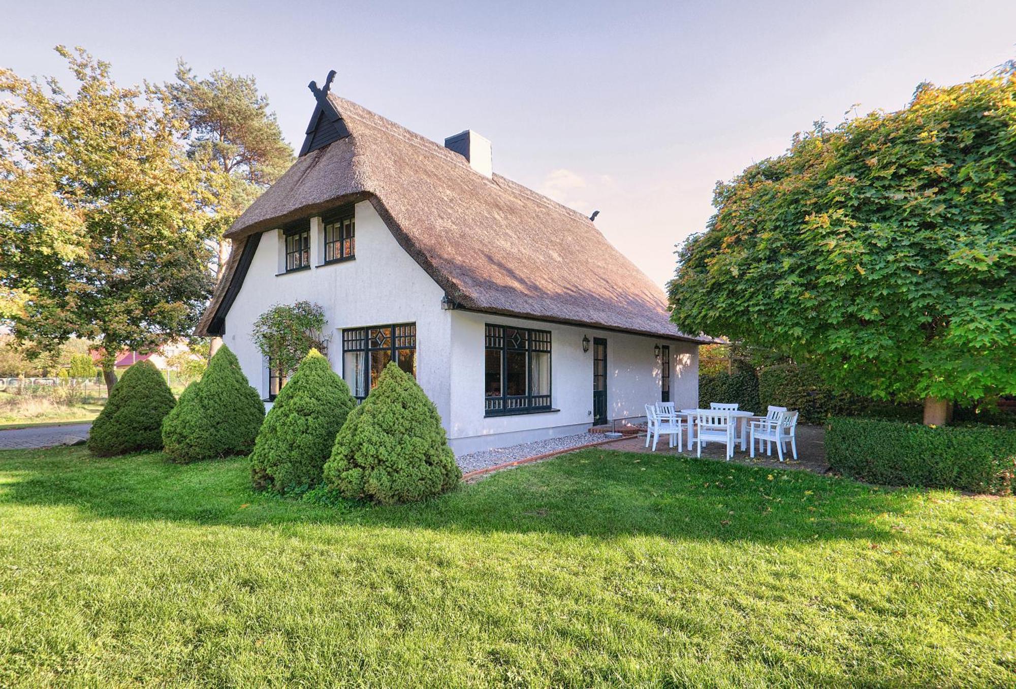 Reetdachhaus Mit Grossem Garten Und Kamin Marlow Esterno foto